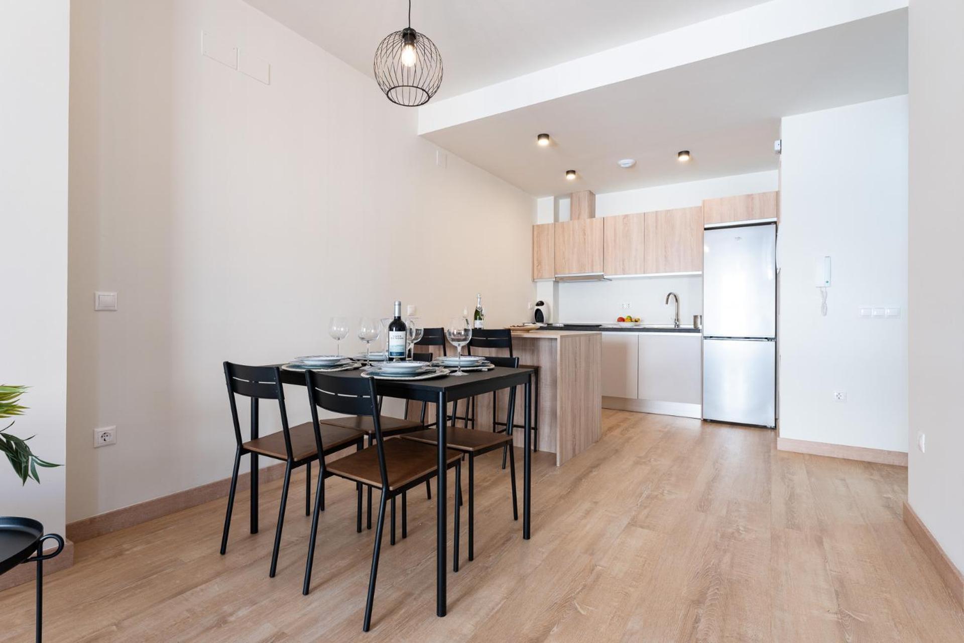 Malagasuite Comfortable Home Apartments Eksteriør bilde