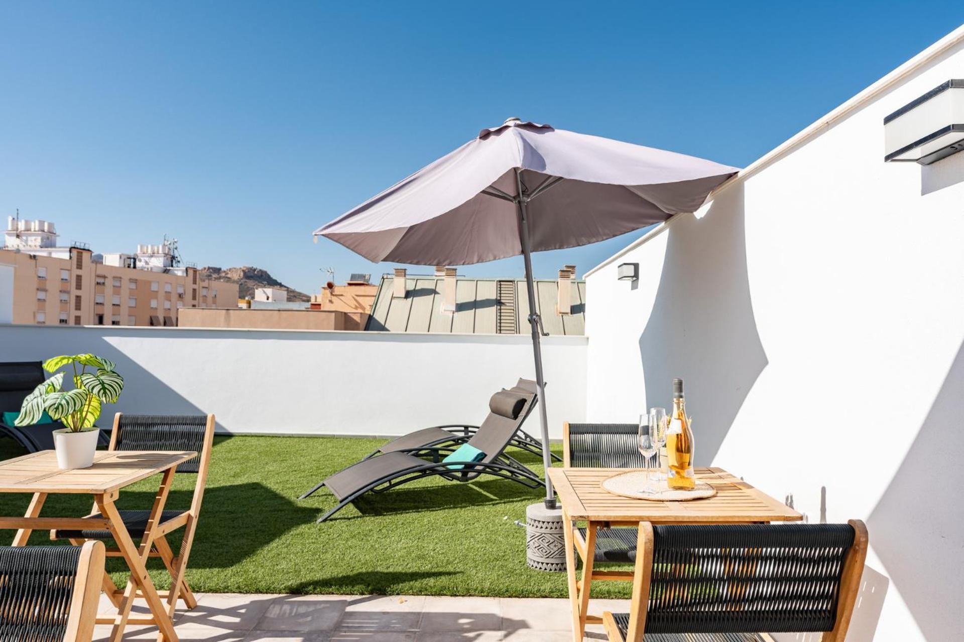 Malagasuite Comfortable Home Apartments Eksteriør bilde